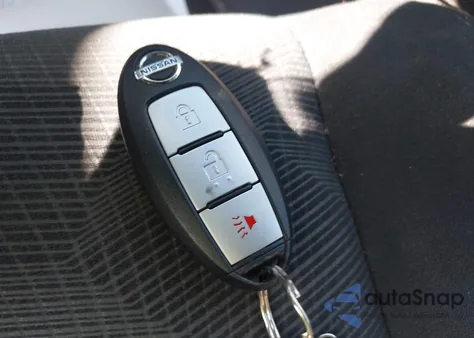 2015 Nissan Rogue Sv z USA, uszkodzony, nr VIN 5N1AT2MVXFC829223